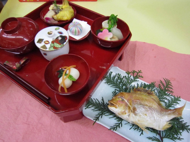 お食い初め膳